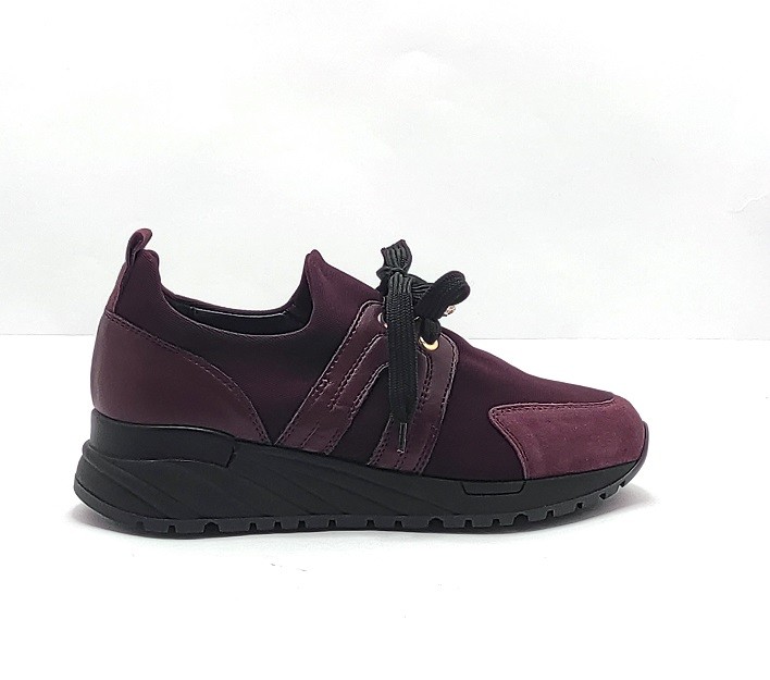 MAYA deportivo burdeos